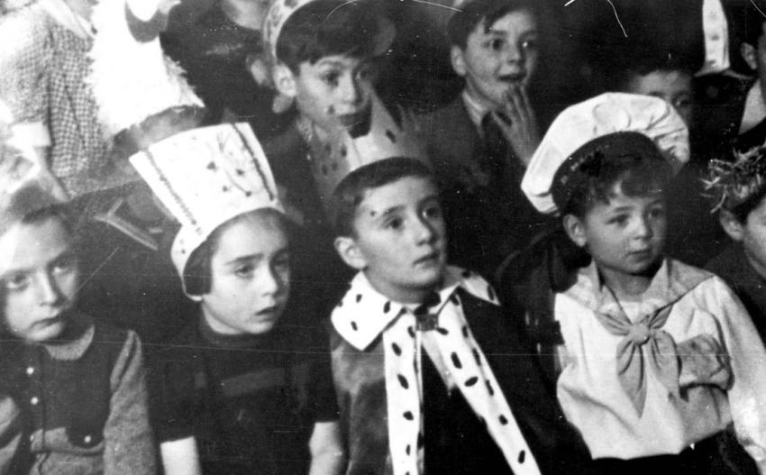 Children during a Purim celebration in the Lodz ghetto. Yad Vashem Archives